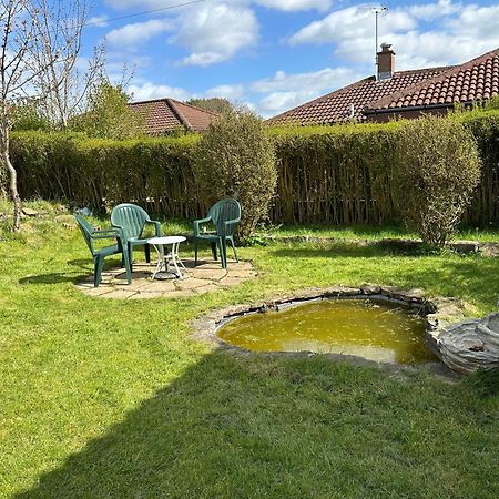 Lovely Countryside Getaway Roslin Bagian luar foto
